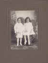 girl and boy of the Lorenz family in Chicago / Englewood, photo: 